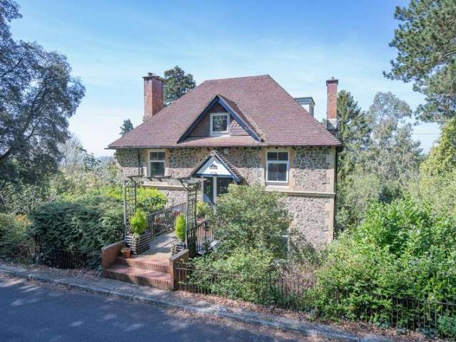 Apartment for sale in Forthampton, Worcestershire