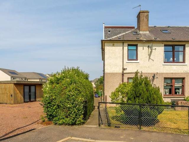 Apartment for sale in Smeaton, Scotland
