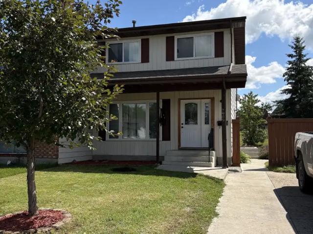 House for rent in Fort Saskatchewan, Alberta