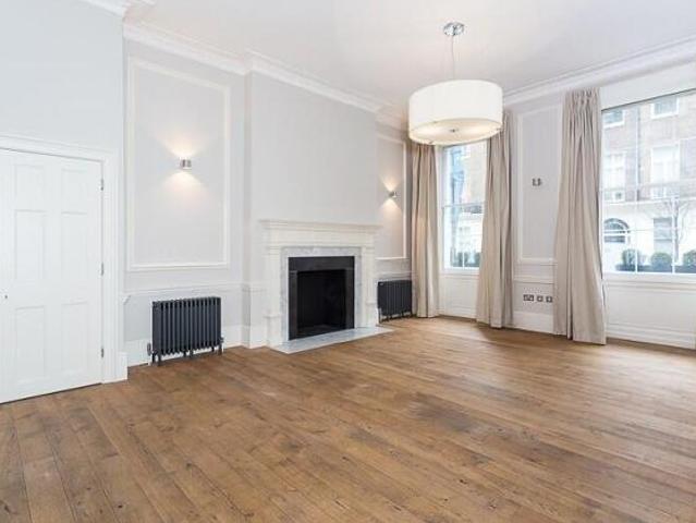 Apartment for rent in Cat Hill, England