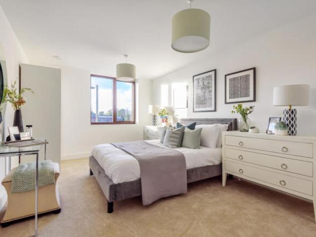 Apartment for rent in East Finchley, Isle Of Man