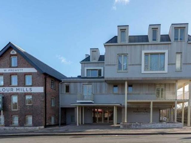 House for rent in West Sussex, England