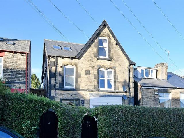 Flat for sale in Crosspool, Sheffield