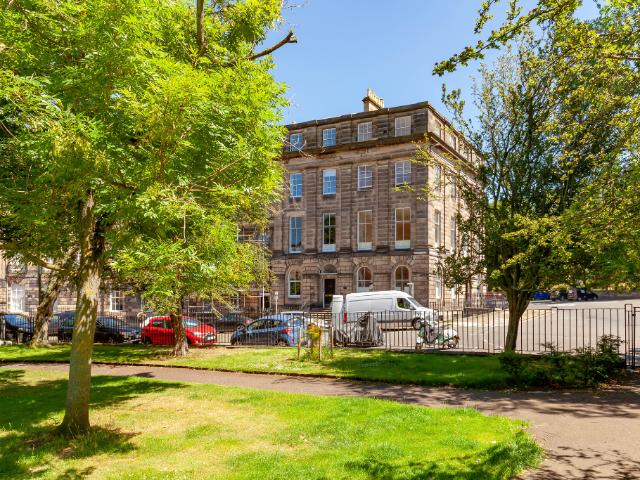 Flat for sale in Moray Feu, New Town