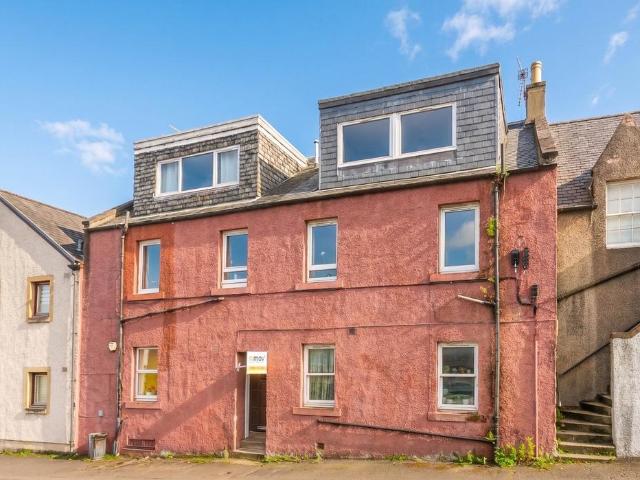 Flat for sale in Bingham, Scotland
