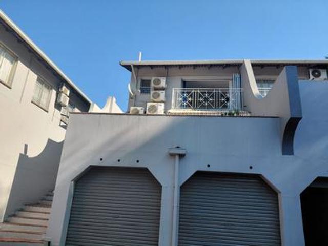 Townhouse for sale in Seaview, Kwazulu-natal