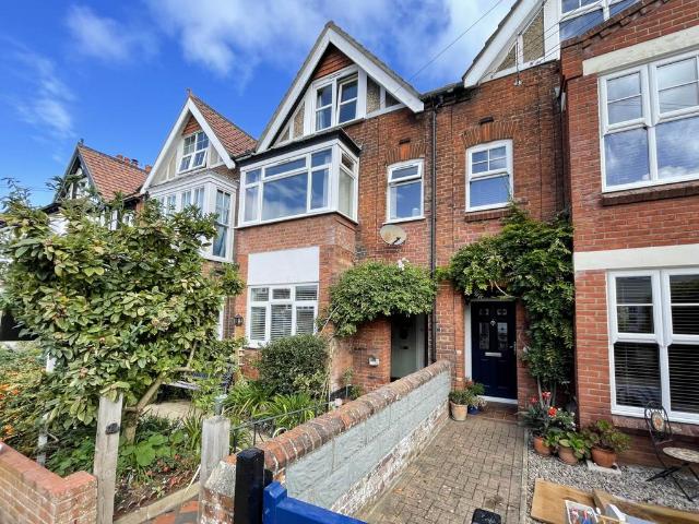 Flat for sale in Comers, Norfolk