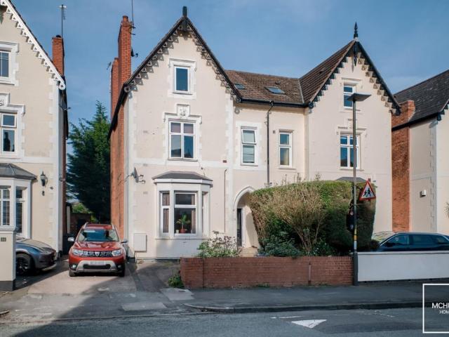 Flat for sale in Harborne, West Midlands