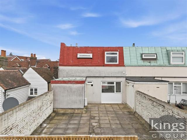 Flat for sale in Old Harlow, Harlow