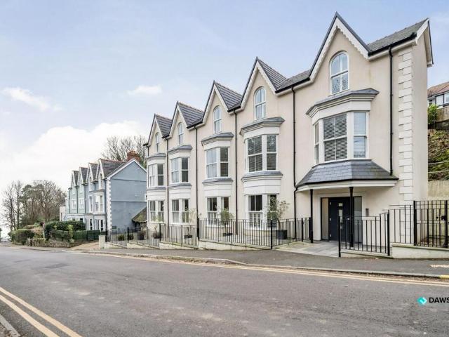 Flat for sale in Rotherslade, Newton
