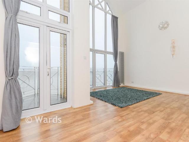 Flat for sale in Troy Town, Rochester
