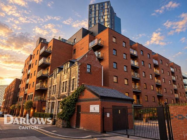 Flat for sale in Brewery Quarter, Cardiff