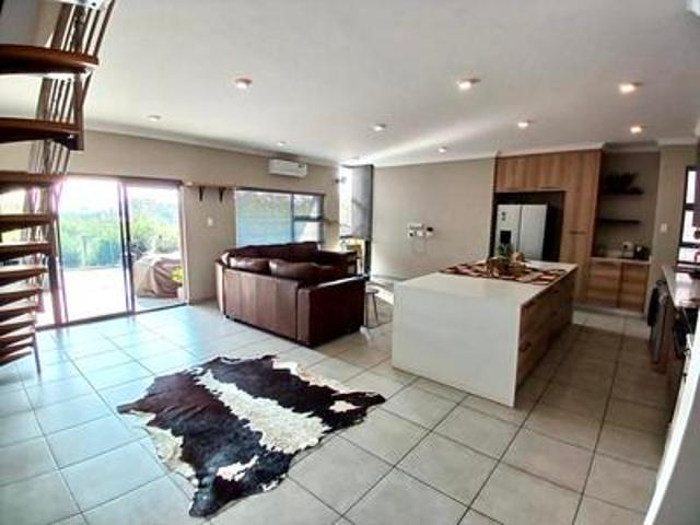 House for sale in Waterkloof, Gauteng