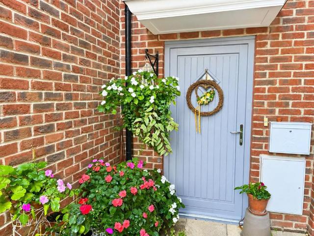 Flat for sale in Lymington, New Forest