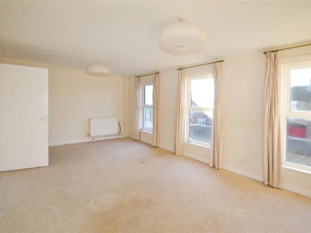 Flat for sale in Winslow, Buckinghamshire