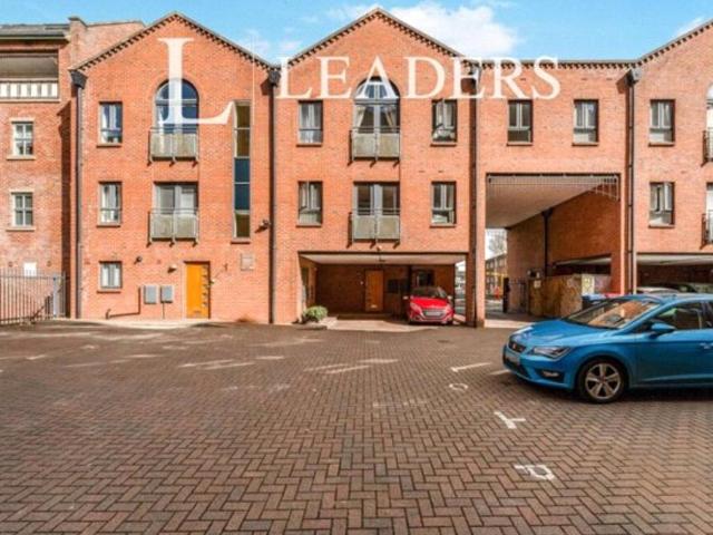 Flat for sale in Newtown, Two Mills