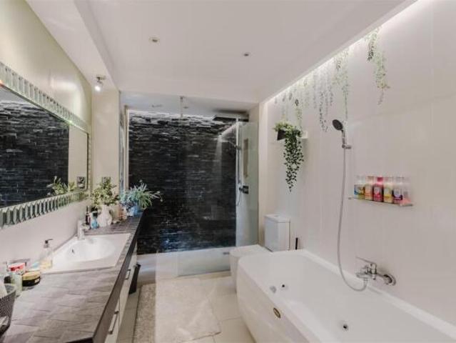Apartment for sale in Feckenham, City Of Bristol