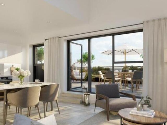 House for sale in Feckenham, City Of Bristol