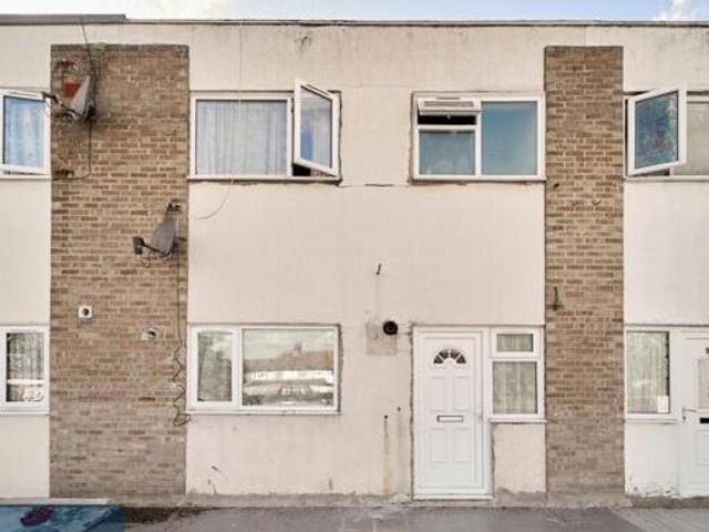 House for sale in Hounslow, Greater London