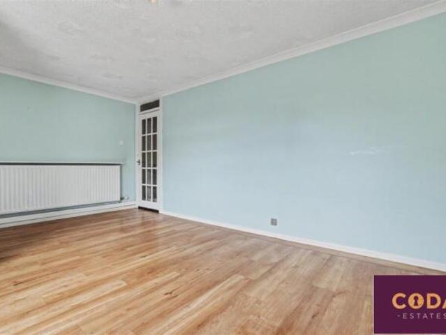 Apartment for sale in Maryhill, Scotland