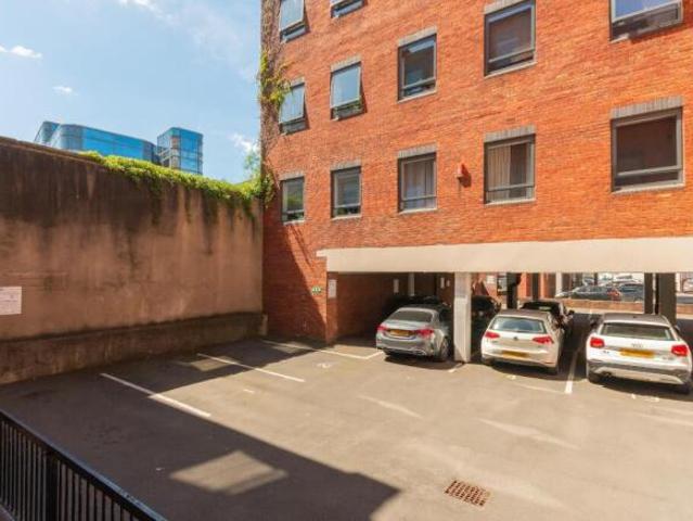 Apartment for sale in Chichester, Littlecote