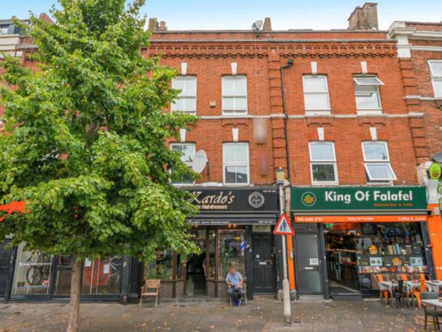 Apartment for sale in Bermondsey, Greater London