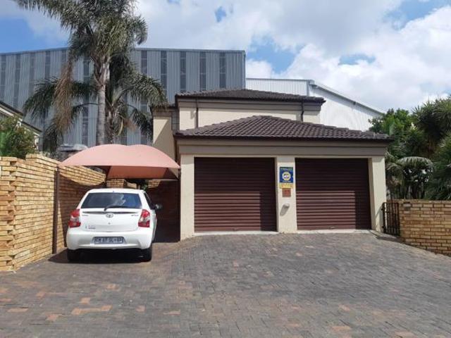 Apartment for rent in Nooitgedacht, Gauteng