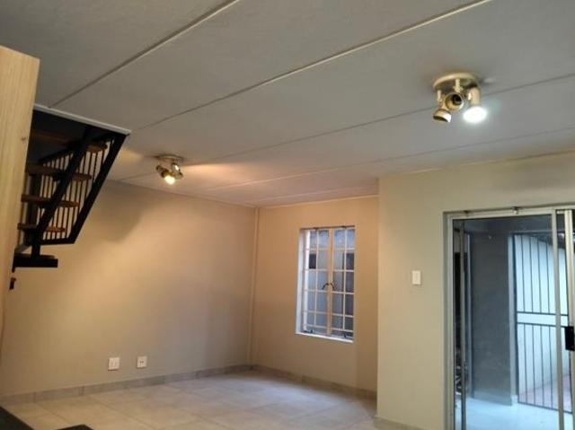House for rent in Waterkloof, Gauteng