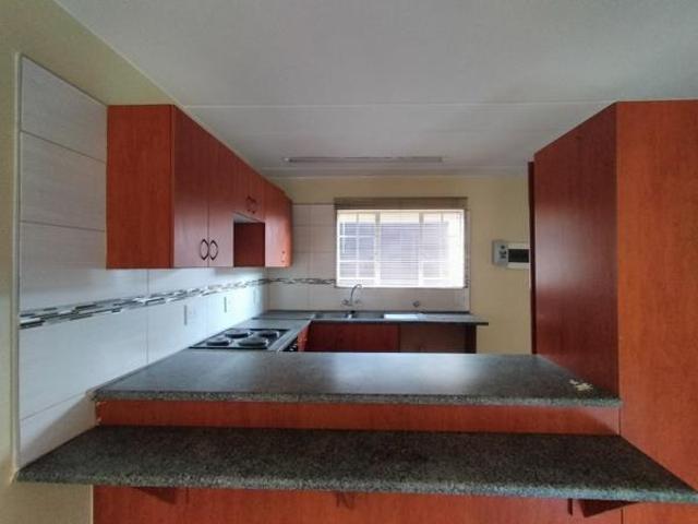 House for rent in Waterkloof, Gauteng
