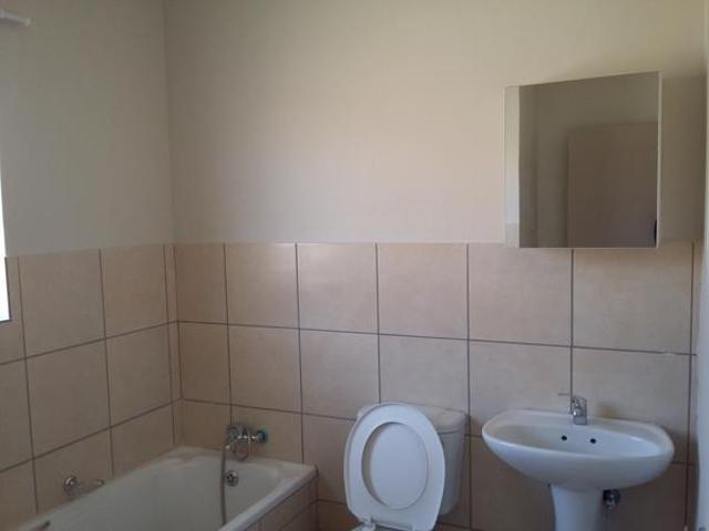 House for rent in Waterkloof, Gauteng