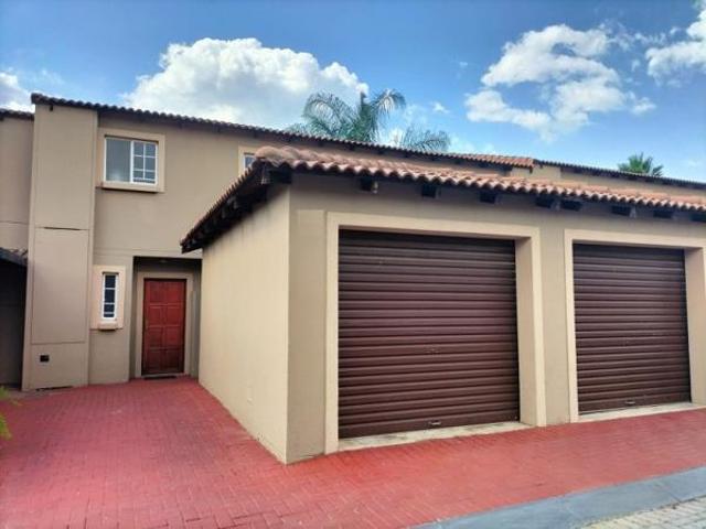 Apartment for rent in Waterkloof, Gauteng