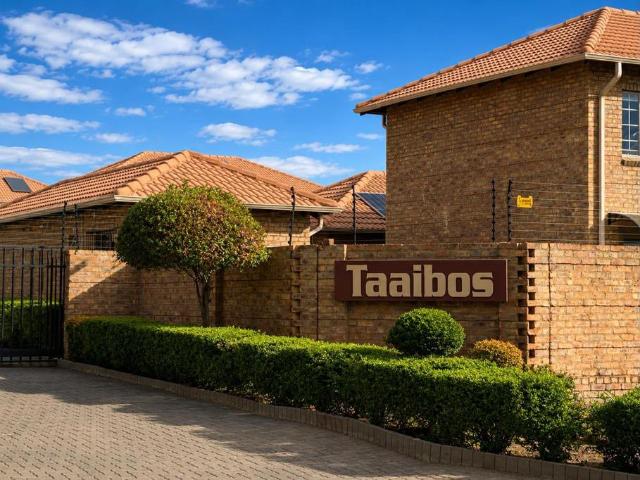 House for rent in Waterkloof, Gauteng