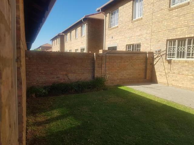 Apartment for rent in Waterkloof, Gauteng