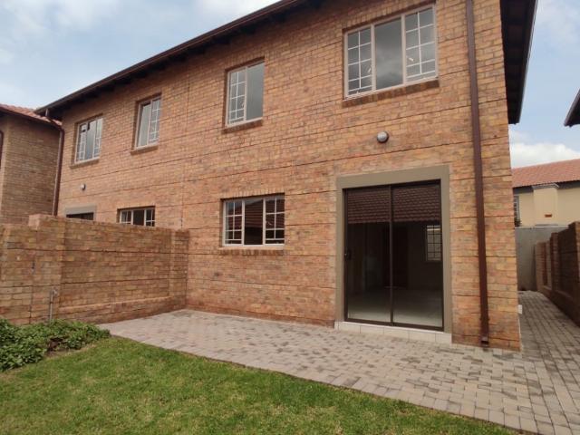 House for rent in Waterkloof, Gauteng