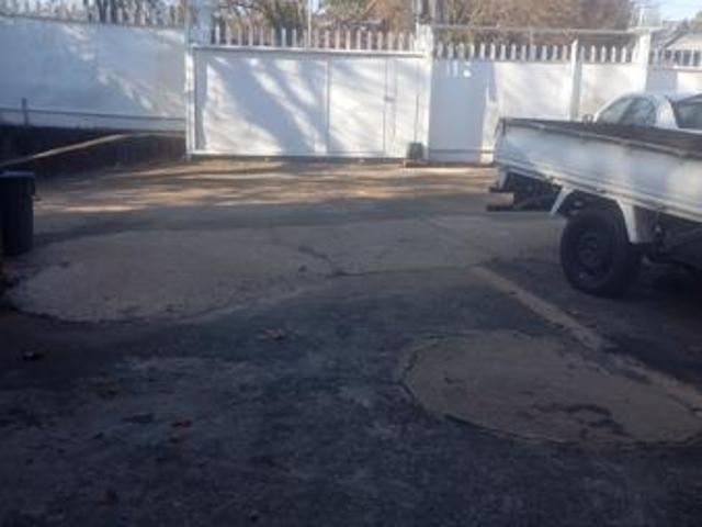 House for rent in Vosloorus, Gauteng