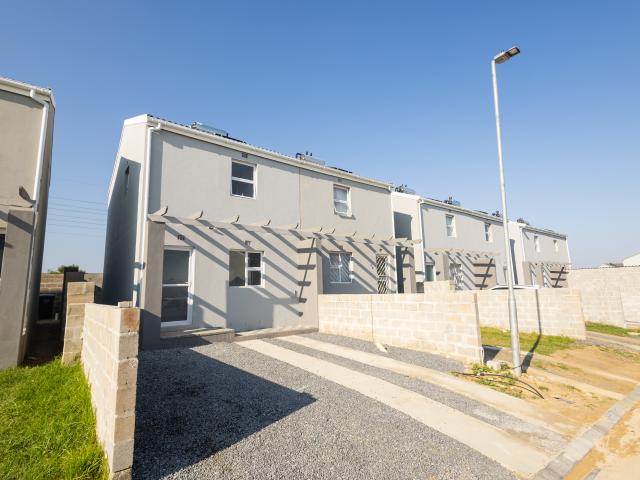 House for sale in Blue Downs, Western Cape
