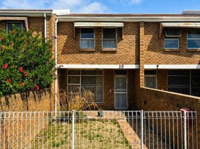 House for sale in Cape Town, Western Cape
