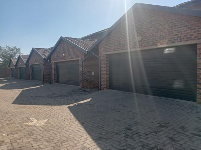 House for sale in Waterkloof, Gauteng