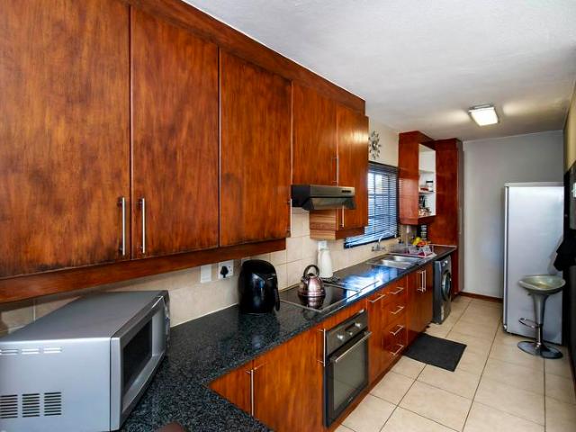 House for sale in Edenvale