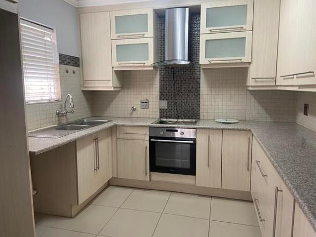 House for rent in Waterkloof, Gauteng