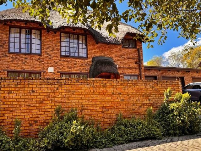 House for sale in Waterkloof, Gauteng