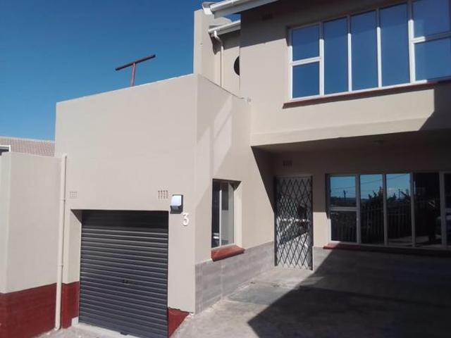 House for sale in Tongaat Beach, Kwazulu-natal