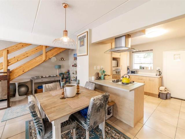 Townhouse for sale in Vosloorus, Gauteng