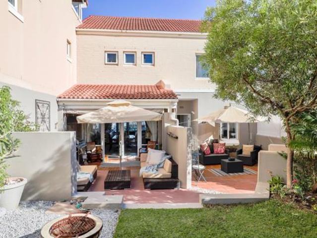 House for sale in Cape Town, Western Cape