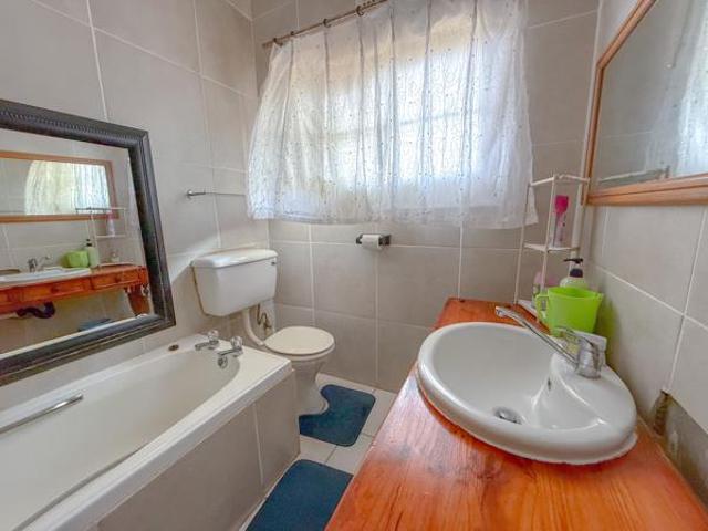 House for sale in UMhlathuze Municipality, Kwazulu-natal