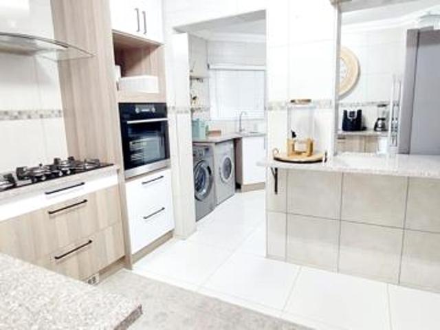 House for sale in UMhlathuze Municipality, Kwazulu-natal