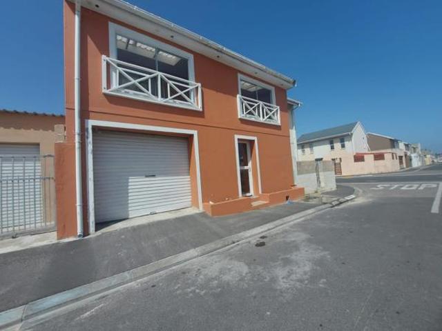 House for sale in Cape Town, Western Cape