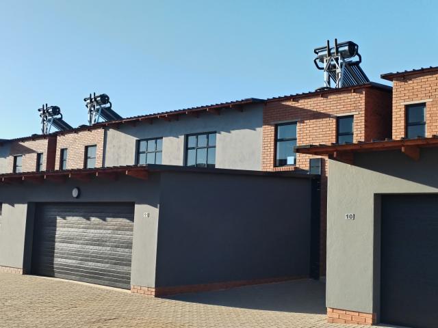 House for sale in Waterkloof, Gauteng