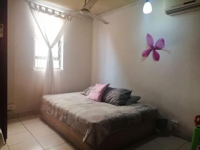 House for rent in Seaview, Kwazulu-natal