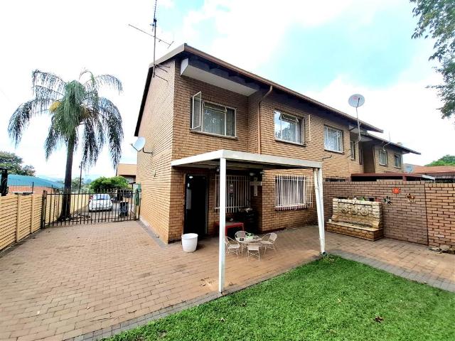 House for sale in Waterkloof, Gauteng